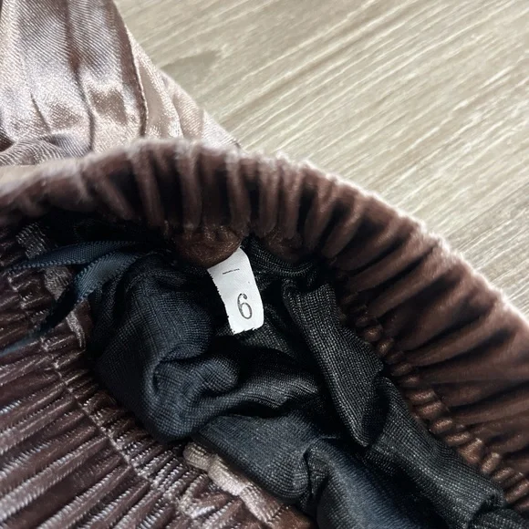 Vintage Metallic Velvet Pleated Elastic Waistband Brown Skirt Size XS - Picture 3 of 9